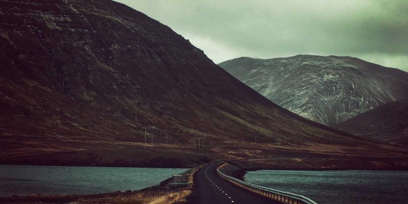 声波入饰:当科技美学碰撞时尚潮流,你的声音成为最独特的潮流单品