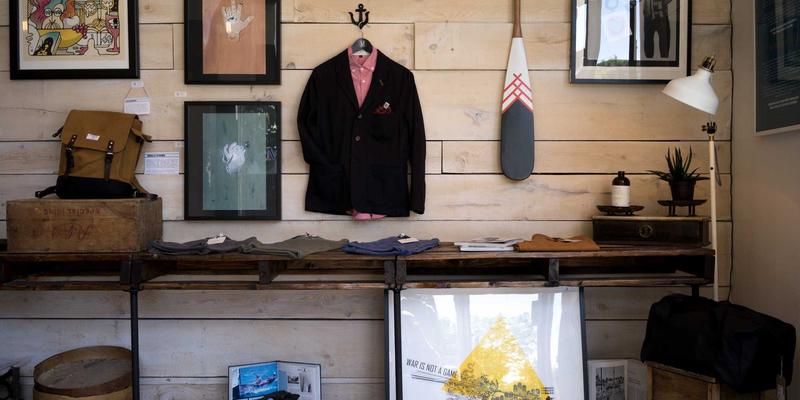 废土重生：用废弃电子元件打造赛博朋克发光项链与机械手环终极指南